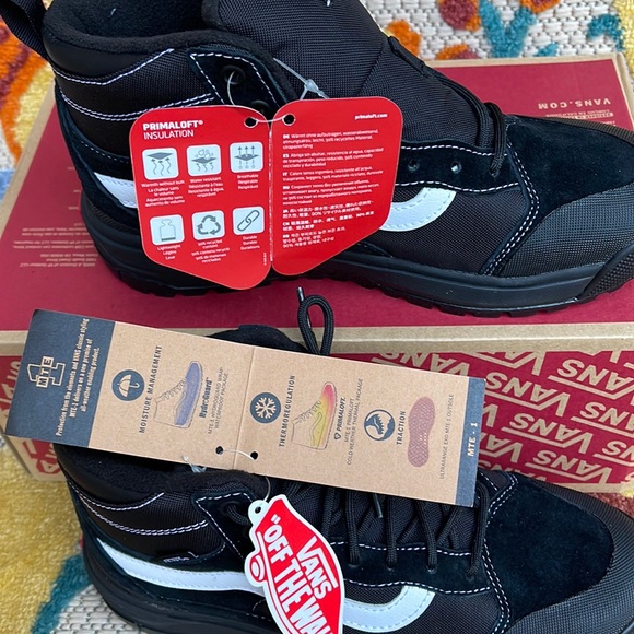 Vans Ultrarange Exo Hi Black/Black WMNS sneakers - boots - Picture 2 of 16